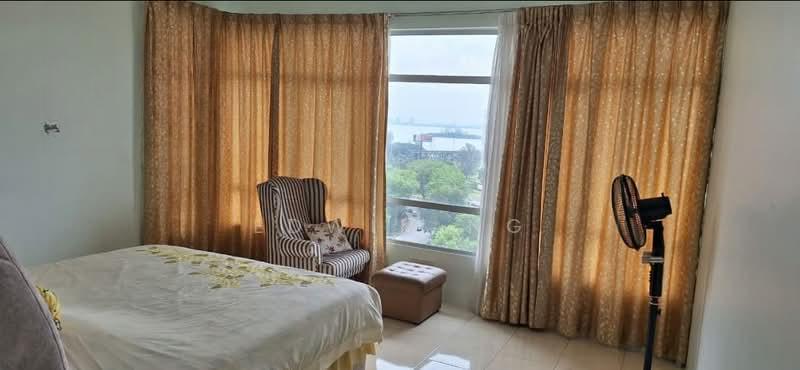 The View Condominium - 4