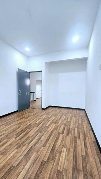 Taman Shatin - 2