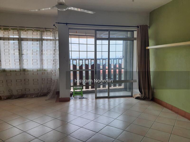 Perdana Exclusive - 5