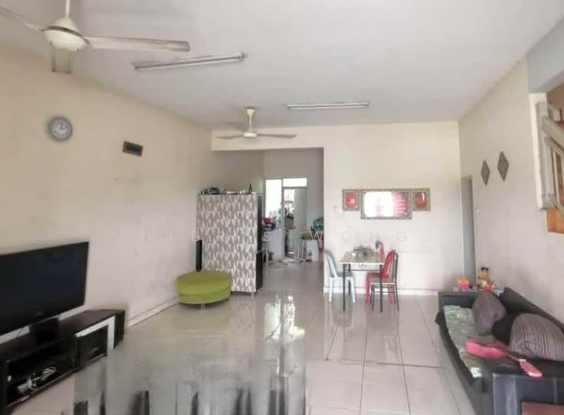 Ellis, Bandar Bukit Raja - 3