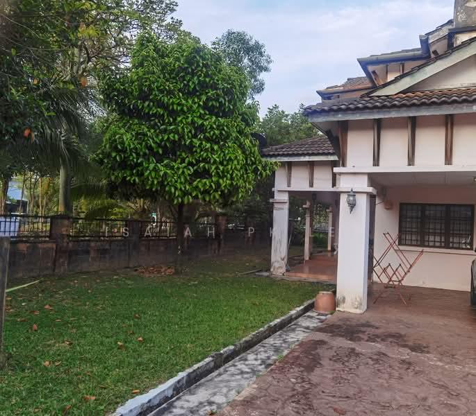 Bukit Jelutong - 4