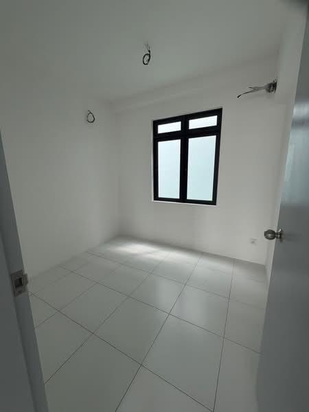 The Terraces Condominium - 4