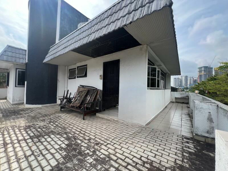 Taman Fern Grove - 4