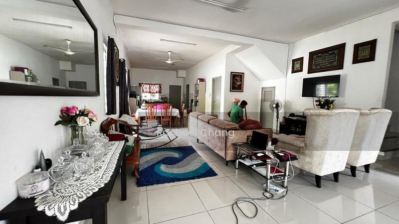 Taman Saujana Rawang - 5