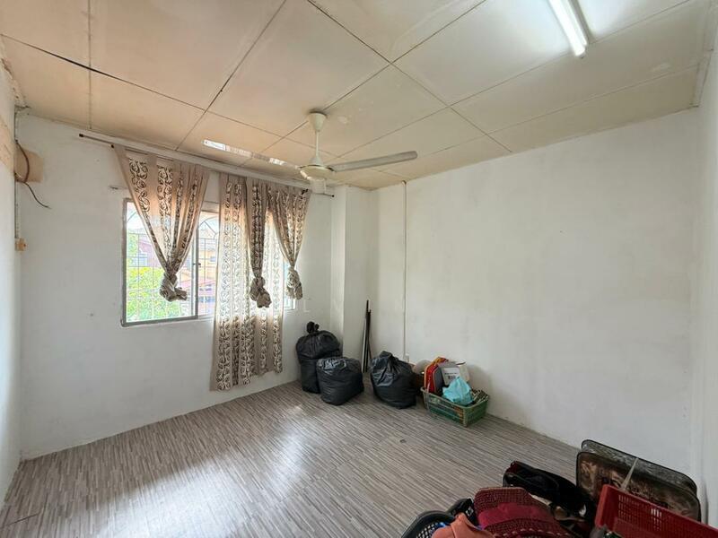 Reno 2 Sty Teres Jalan Hijau Bandar Tasik Puteri Country Homes Rawang - 2