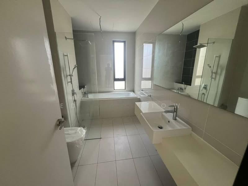 Emerald Residence - 2