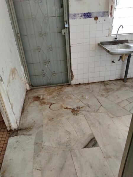 Taman Jelok Indah - 4