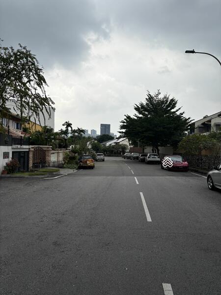 Jalan Setiabakti 9 - 2