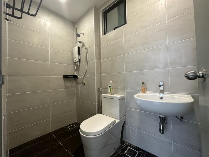 B11 Parkland Residence - 2