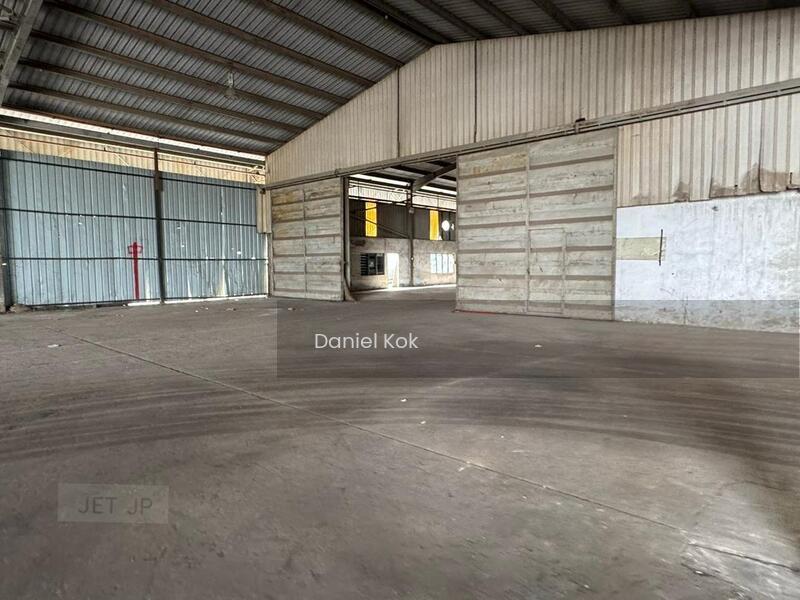 RM40mil! 3acre land! 1200amp! 30ft Ceiling! Taman Perindustrian Subang Detached Factory for Sales - 5