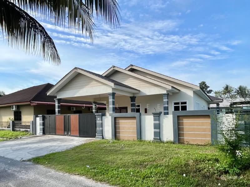 Kampung Tersusun Batu 3, Temoh | New Single Storey Bungalow - 1