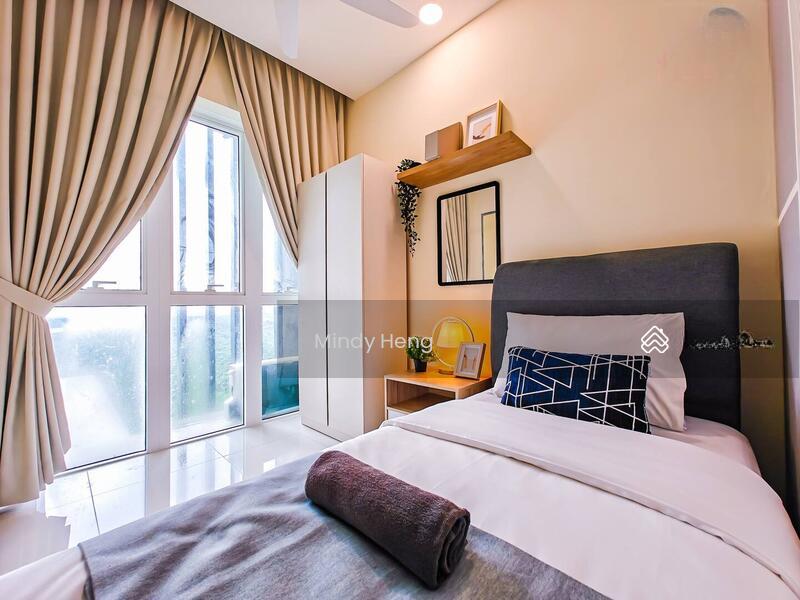 Medini Signature - 4