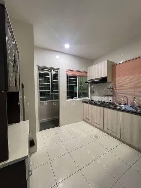 Ensyn Avenue - 4