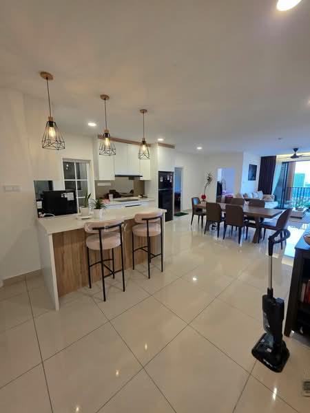 AraTre' Residences - 4