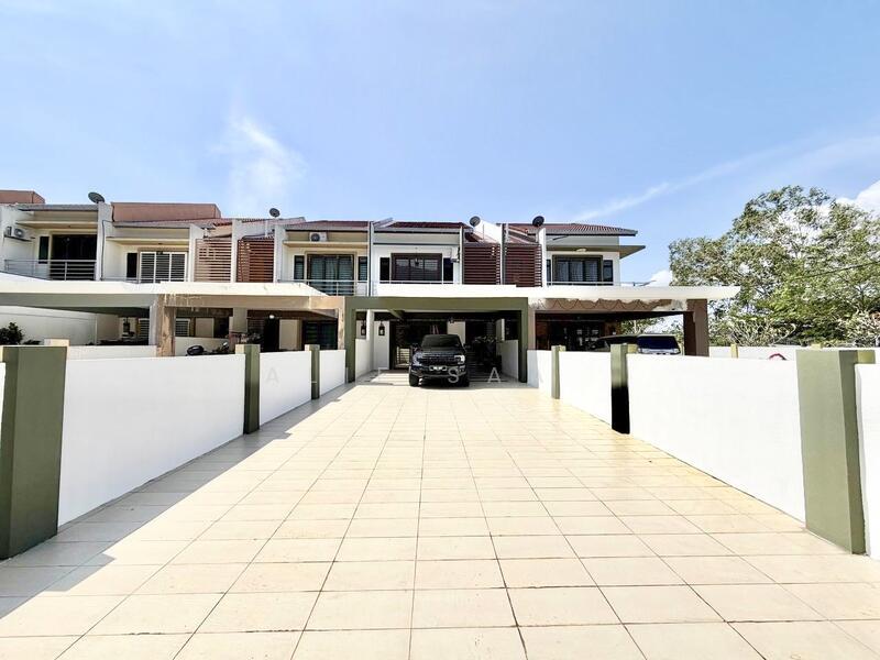 Taman Nusa Intan - 1