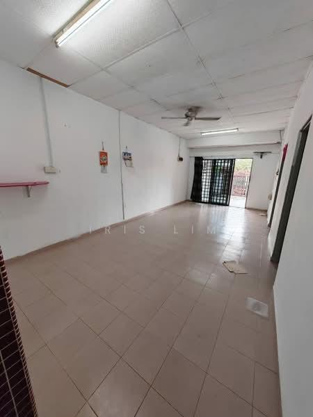 Taman Ungku Tun Aminah - 3