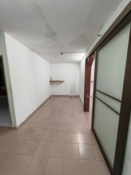 Taman Ungku Tun Aminah - 5