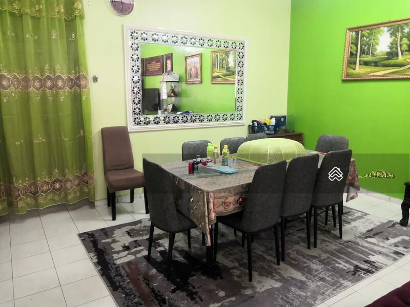 Taman Desa , Jalan Kolej 5, Putra Nilai - 2