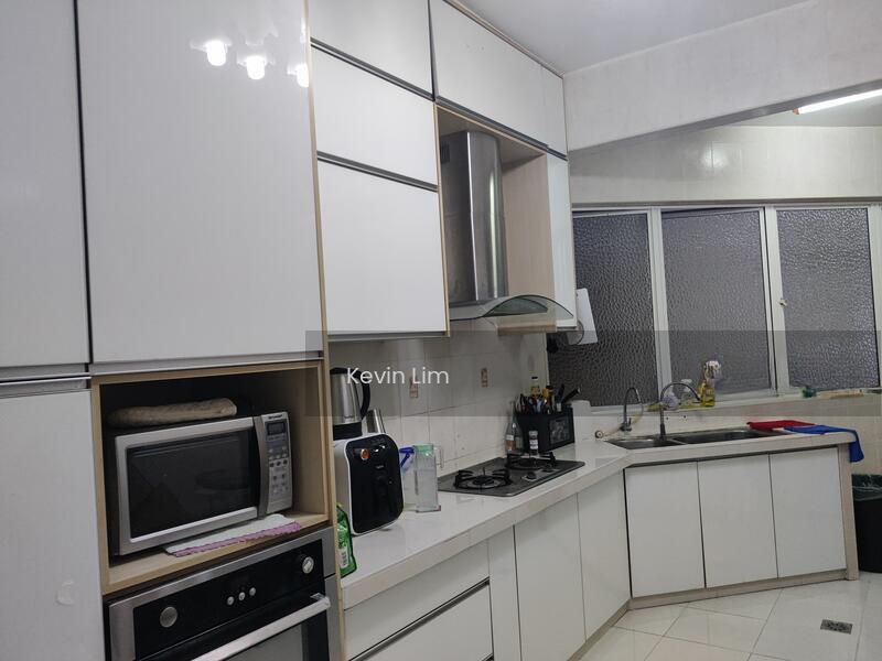 Regency Heights Condo - 4