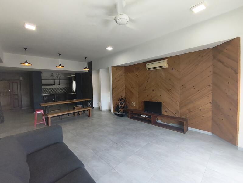 Robson Condominium - 3