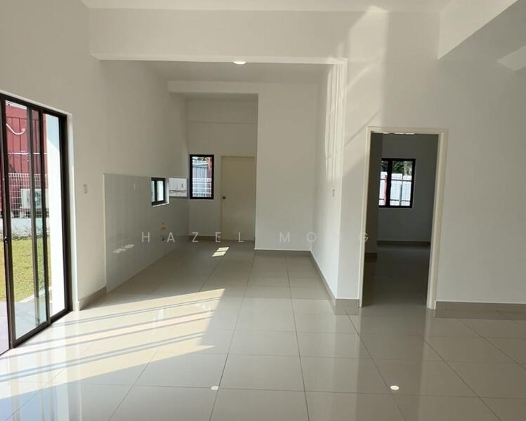 Seri Kembangan new Terrance - 2