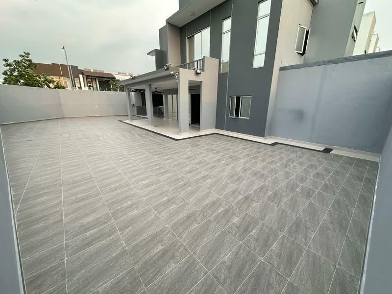 Acacia Park 4B - 5
