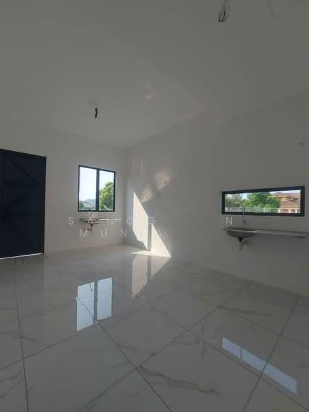 Rumah Teres 2 Tingkat di Jitra - 3