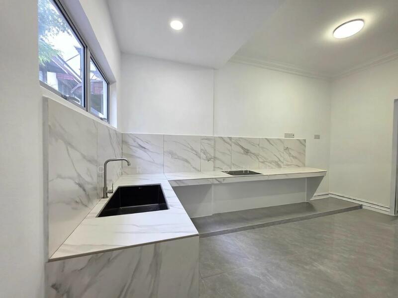 Terraced House at TAMAN PUCHONG UTAMA - 3