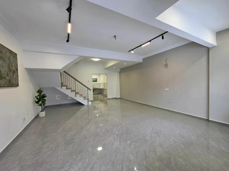 Terraced House at TAMAN PUCHONG UTAMA - 2
