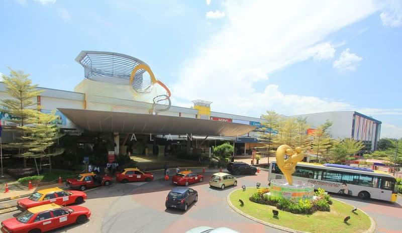 Taman Timur - 3