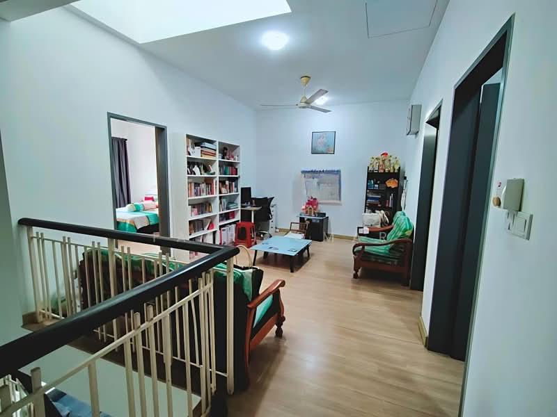 Bandar Enstek - 4