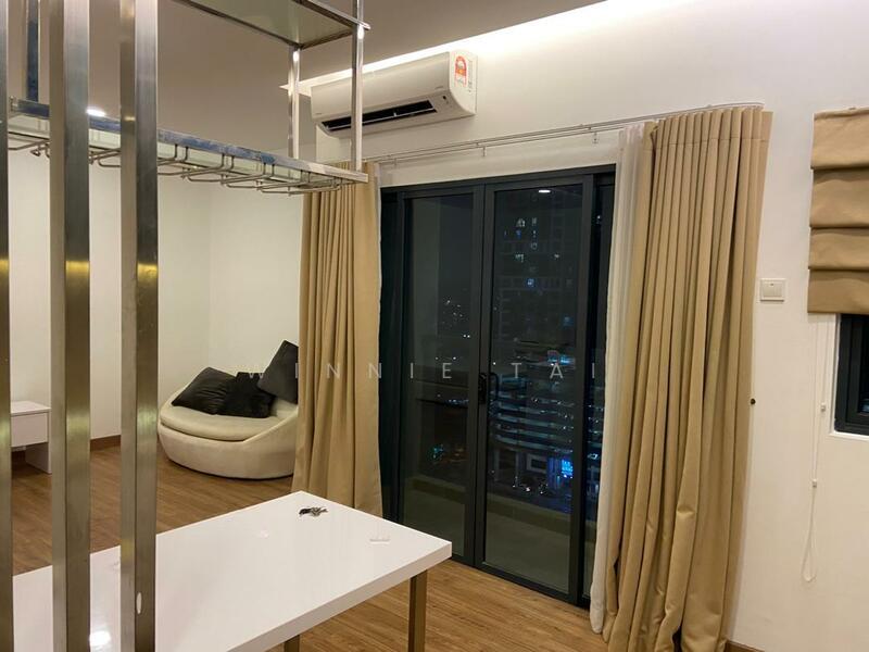 Symphony Tower (Menara Simfoni) - 2