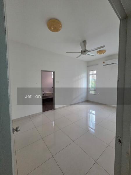 Taman Anggerik Villa - 4