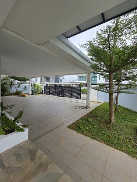 Huge 3 Storey Semi D with Private Pool and Private Lift @ Lorong Lapangan Terbang - 5