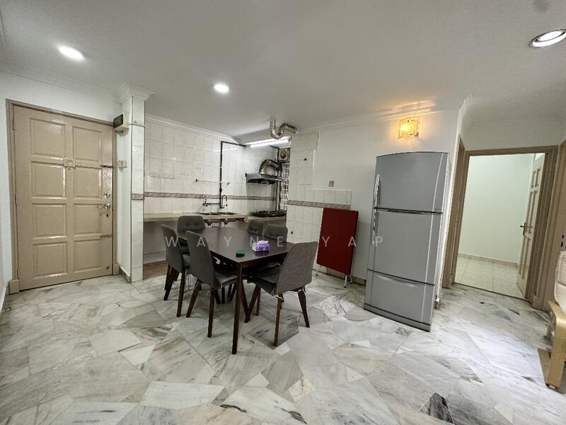 Metro Villa - 2