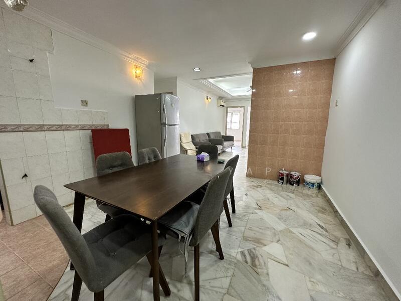 Metro Villa - 5
