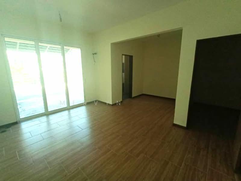 98 GREENLANE PAVILION - 2