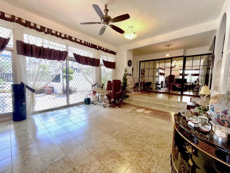 2.5 STY | GREENLANE 3240SF | SEMI-D ORIGINAL ISLAND PARK TEMBAGA - 3