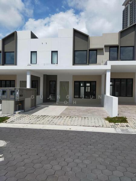 Citrine Hills Double-Storey Terrace House @ BBKP - 1