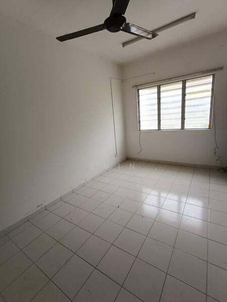 Murah 2 Sty Cassis Coral Garland Kota Emerald Bandar Country Homes Rawang - 2