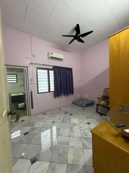 Ipoh menglembu bukit merah renovated super big 1sty bungalow house for sale - 3