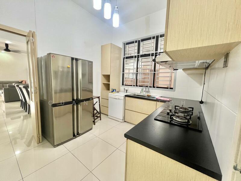 XX jalan setia 2, Taman Setia Indah, 81100 Johor Bahru - 5