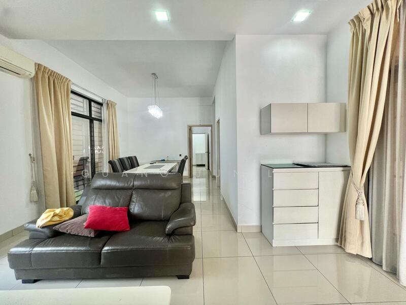 XX jalan setia 2, Taman Setia Indah, 81100 Johor Bahru - 1