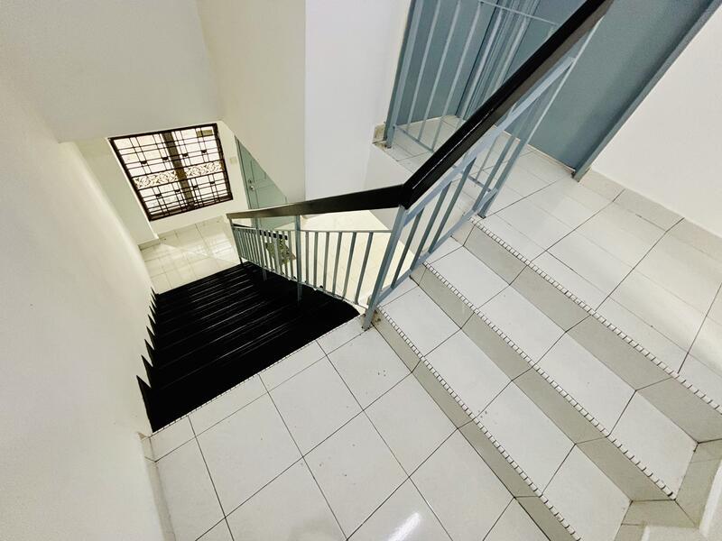 Bandar Puncak Alam - 4