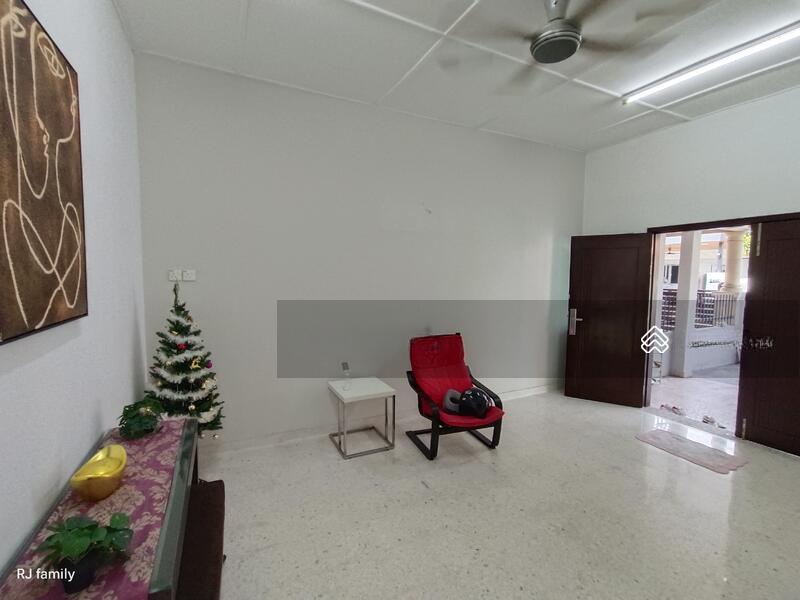 Ujong Pasir/Seaview Garden- 1 Storey Terrace - 5