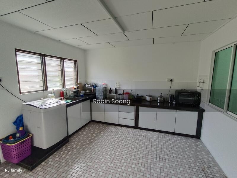 Ujong Pasir/Seaview Garden- 1 Storey Terrace - 2