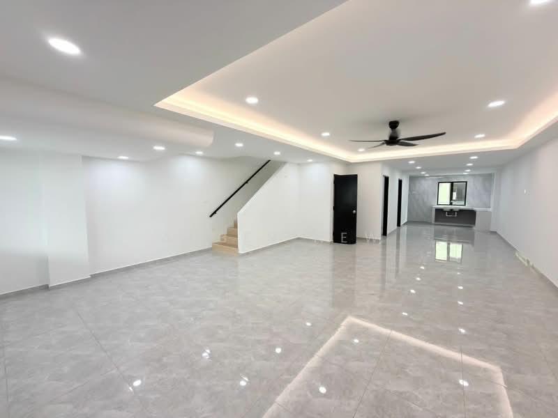 Bandar Baru Permas Jaya - 4