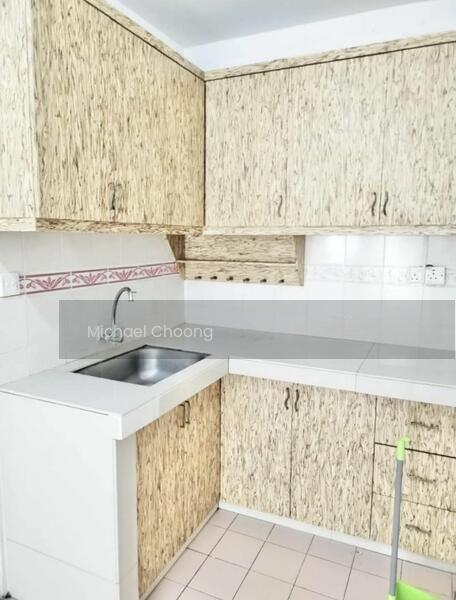 Flora Damansara Apartment - 3