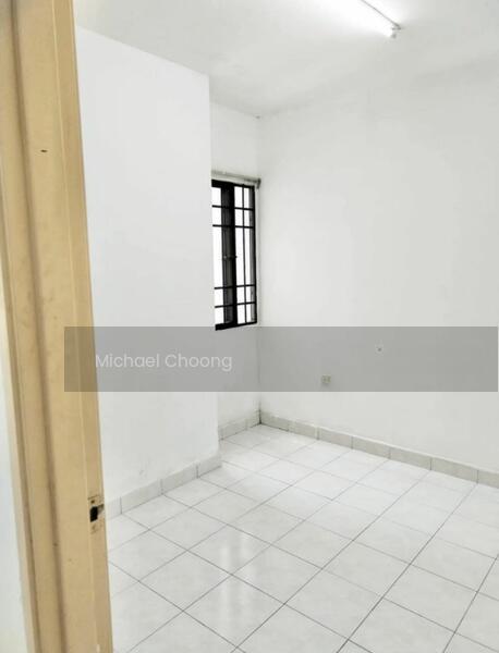 Flora Damansara Apartment - 4