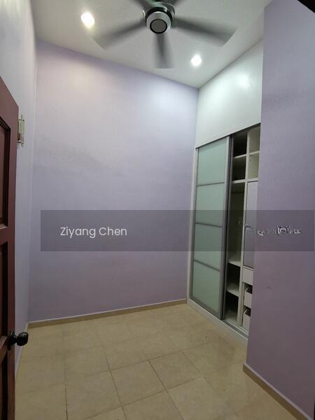 Terrace house at Taman Kepong Indah - 3